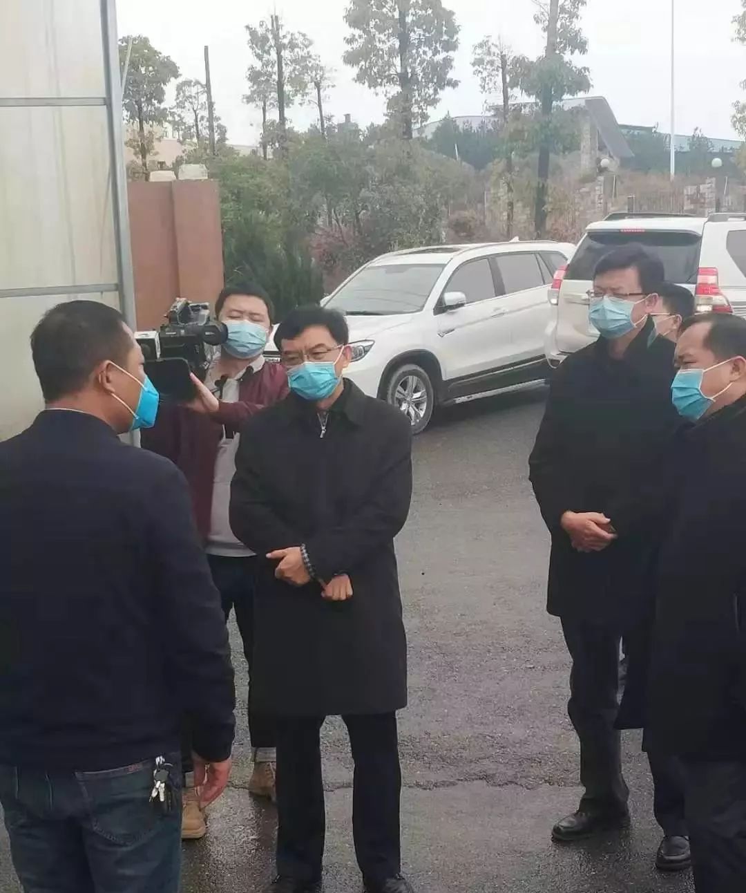 熟妇丰满多毛的大隂户