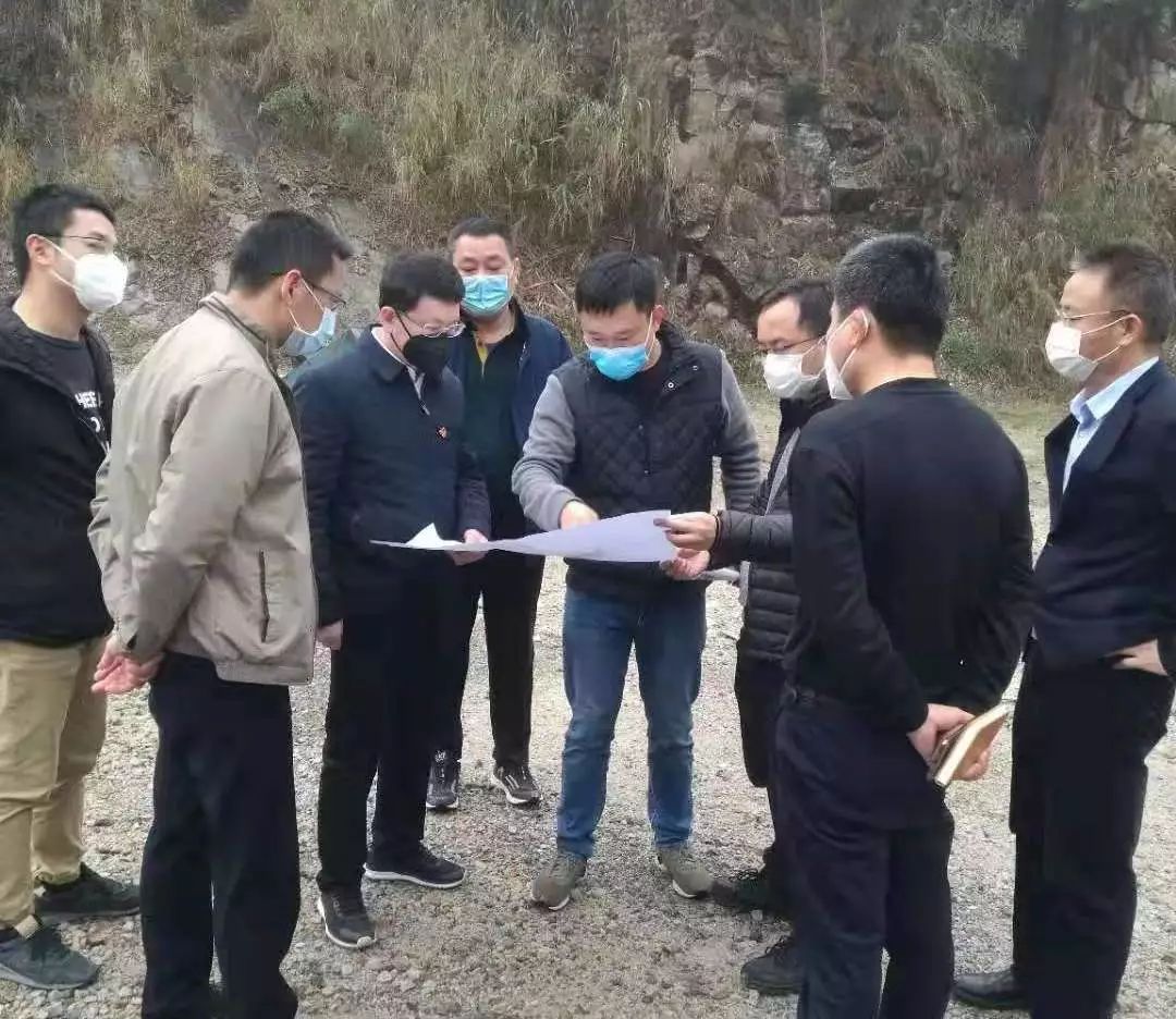 熟妇丰满多毛的大隂户