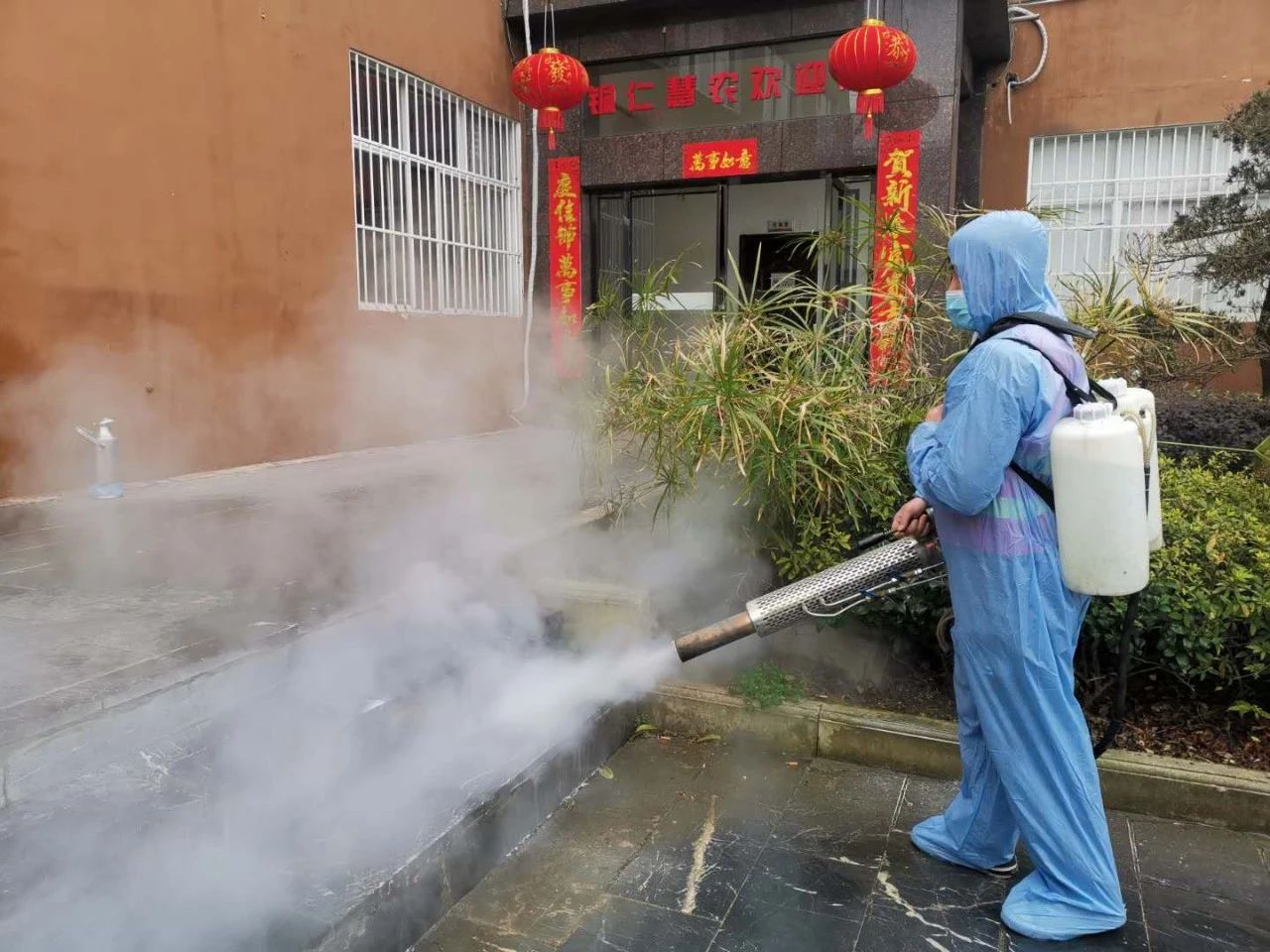 熟妇丰满多毛的大隂户