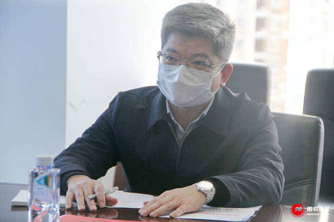 熟妇丰满多毛的大隂户