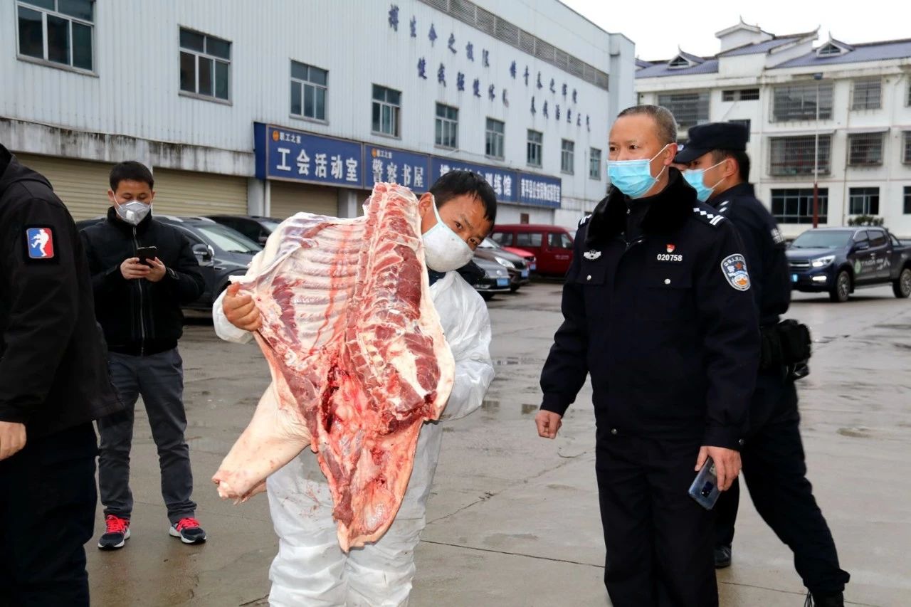 熟妇丰满多毛的大隂户