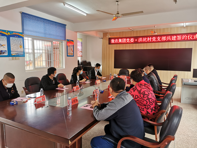 熟妇丰满多毛的大隂户