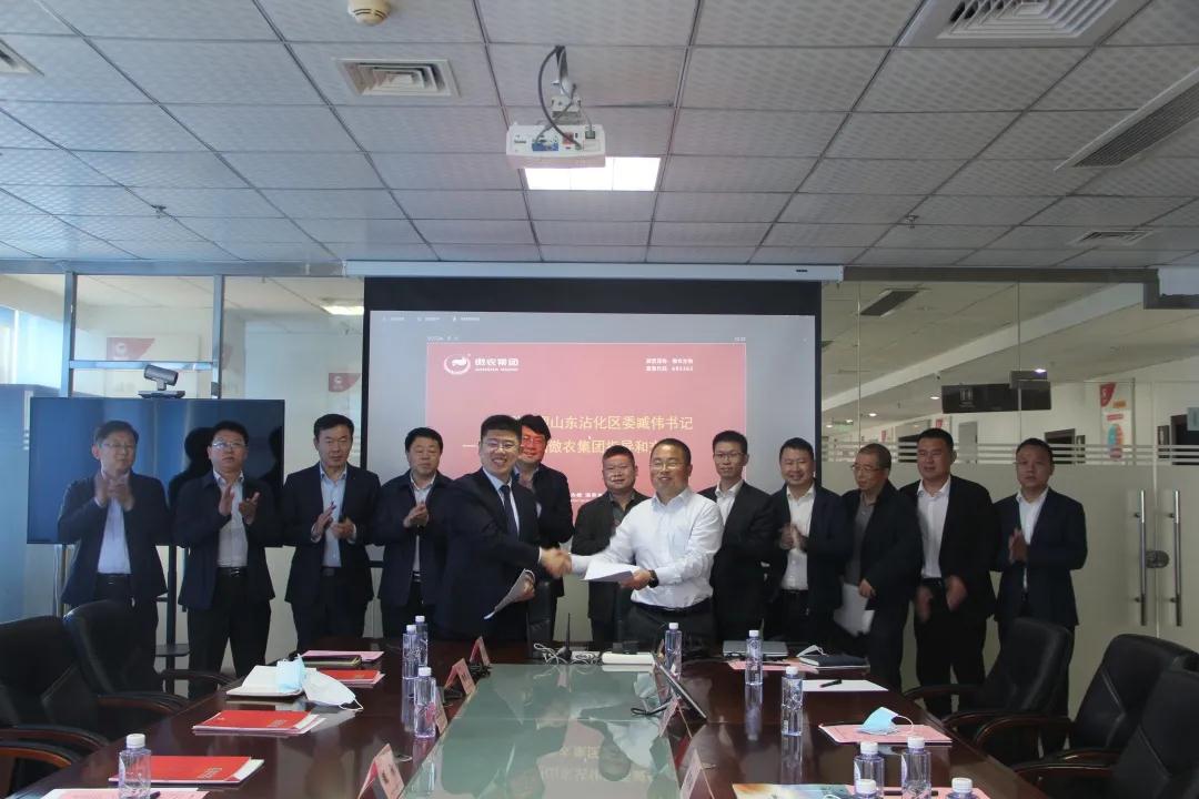 熟妇丰满多毛的大隂户