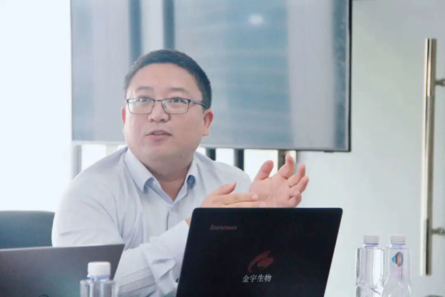 熟妇丰满多毛的大隂户