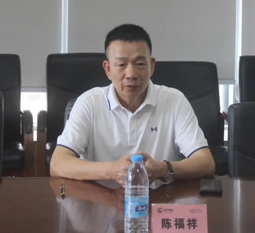 熟妇丰满多毛的大隂户