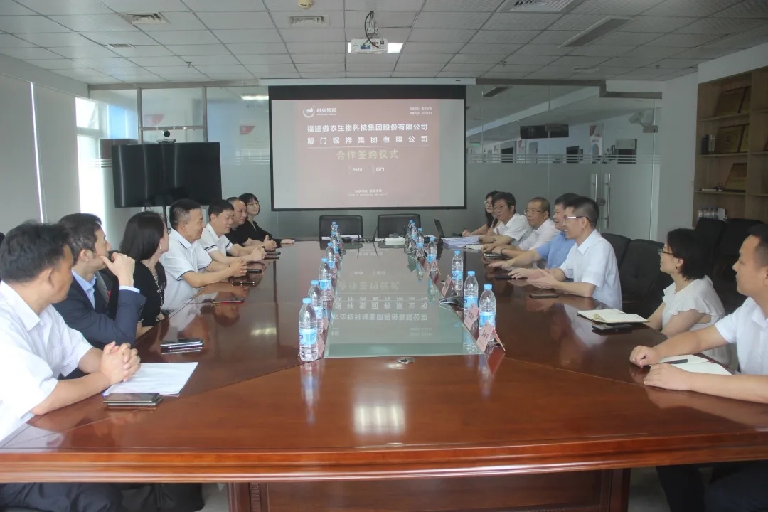 熟妇丰满多毛的大隂户