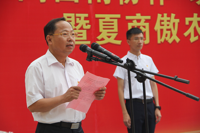 熟妇丰满多毛的大隂户