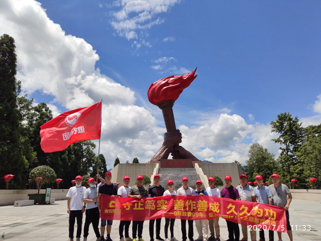 熟妇丰满多毛的大隂户