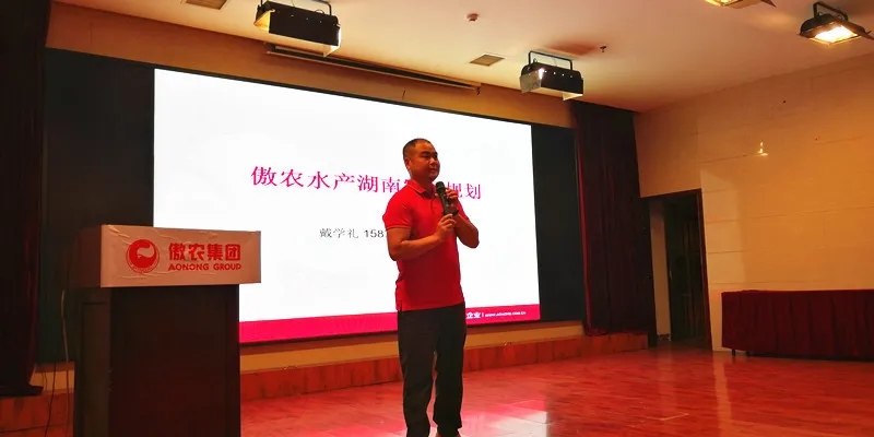 熟妇丰满多毛的大隂户