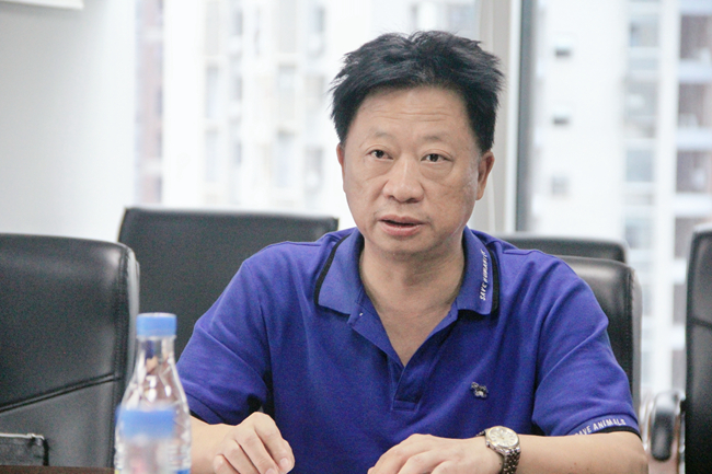 熟妇丰满多毛的大隂户