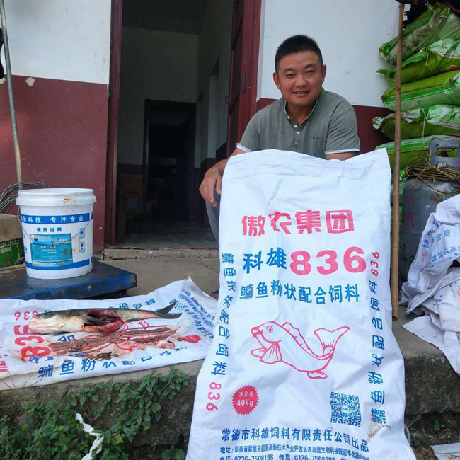 熟妇丰满多毛的大隂户