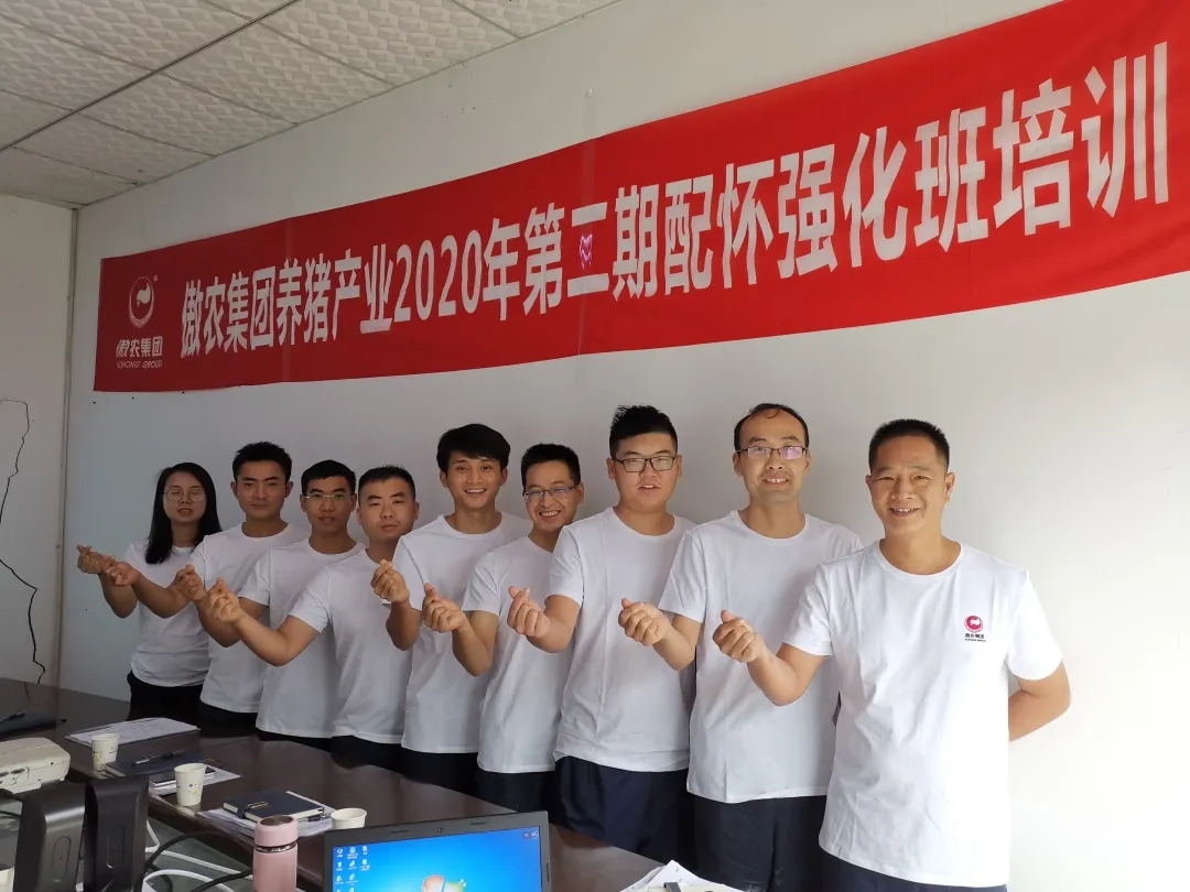 熟妇丰满多毛的大隂户