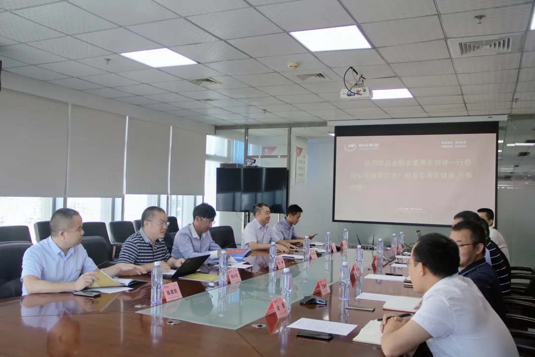 熟妇丰满多毛的大隂户