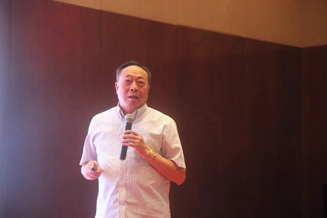 熟妇丰满多毛的大隂户