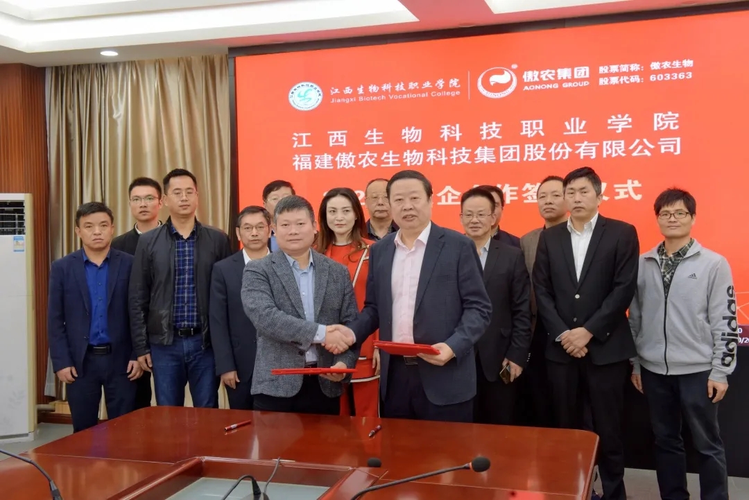 熟妇丰满多毛的大隂户