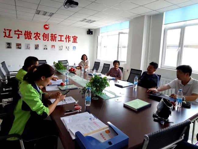 熟妇丰满多毛的大隂户