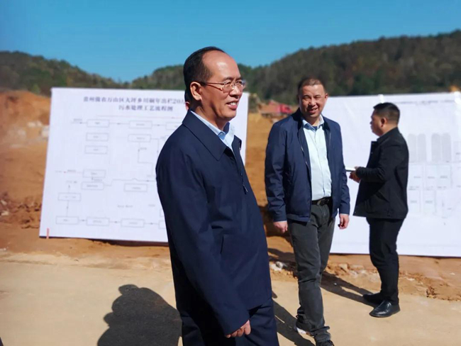 熟妇丰满多毛的大隂户