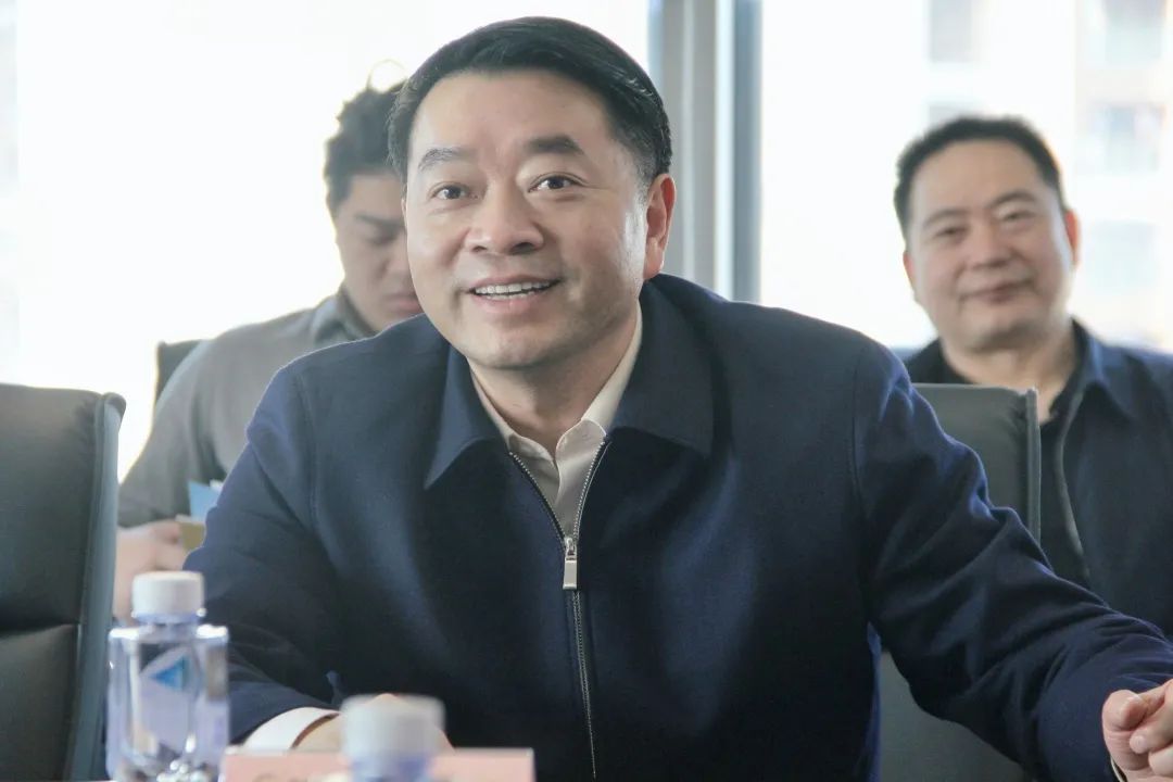 熟妇丰满多毛的大隂户