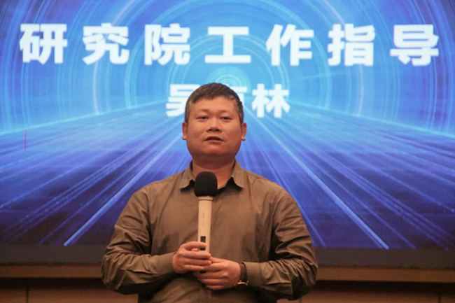 熟妇丰满多毛的大隂户