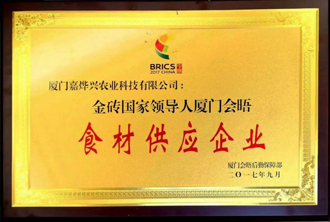 熟妇丰满多毛的大隂户