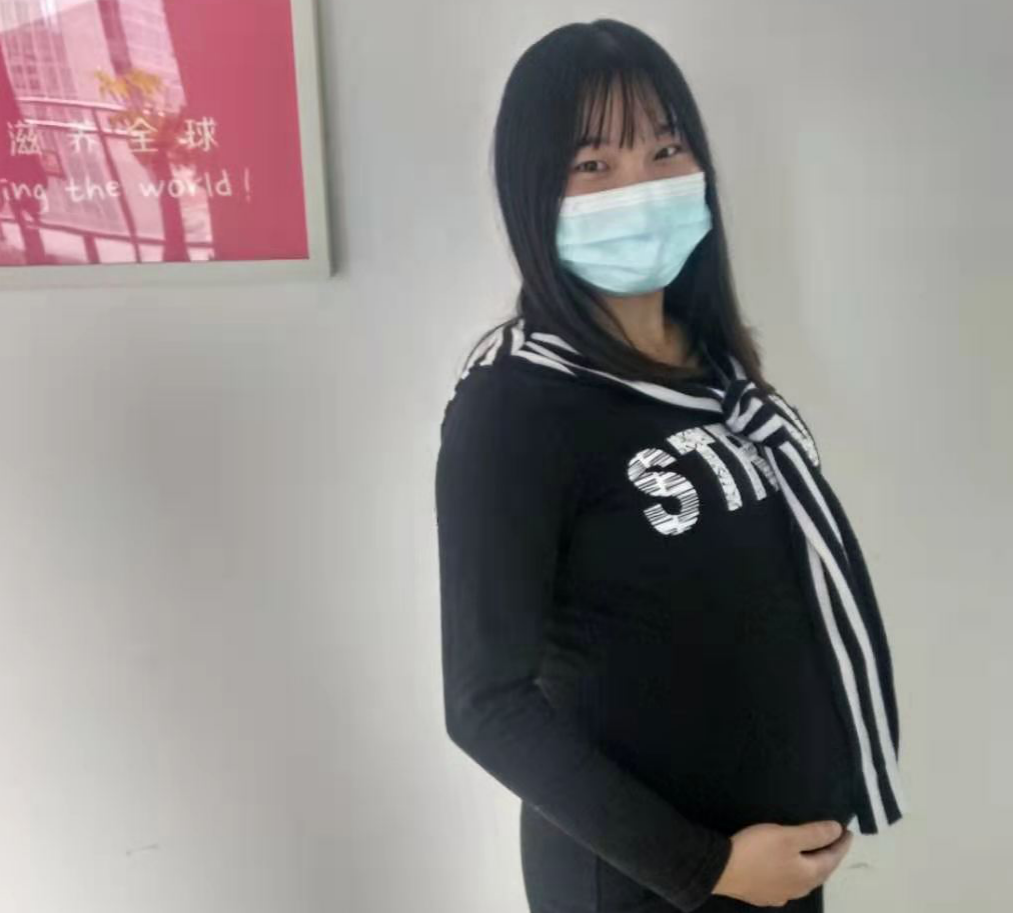 熟妇丰满多毛的大隂户