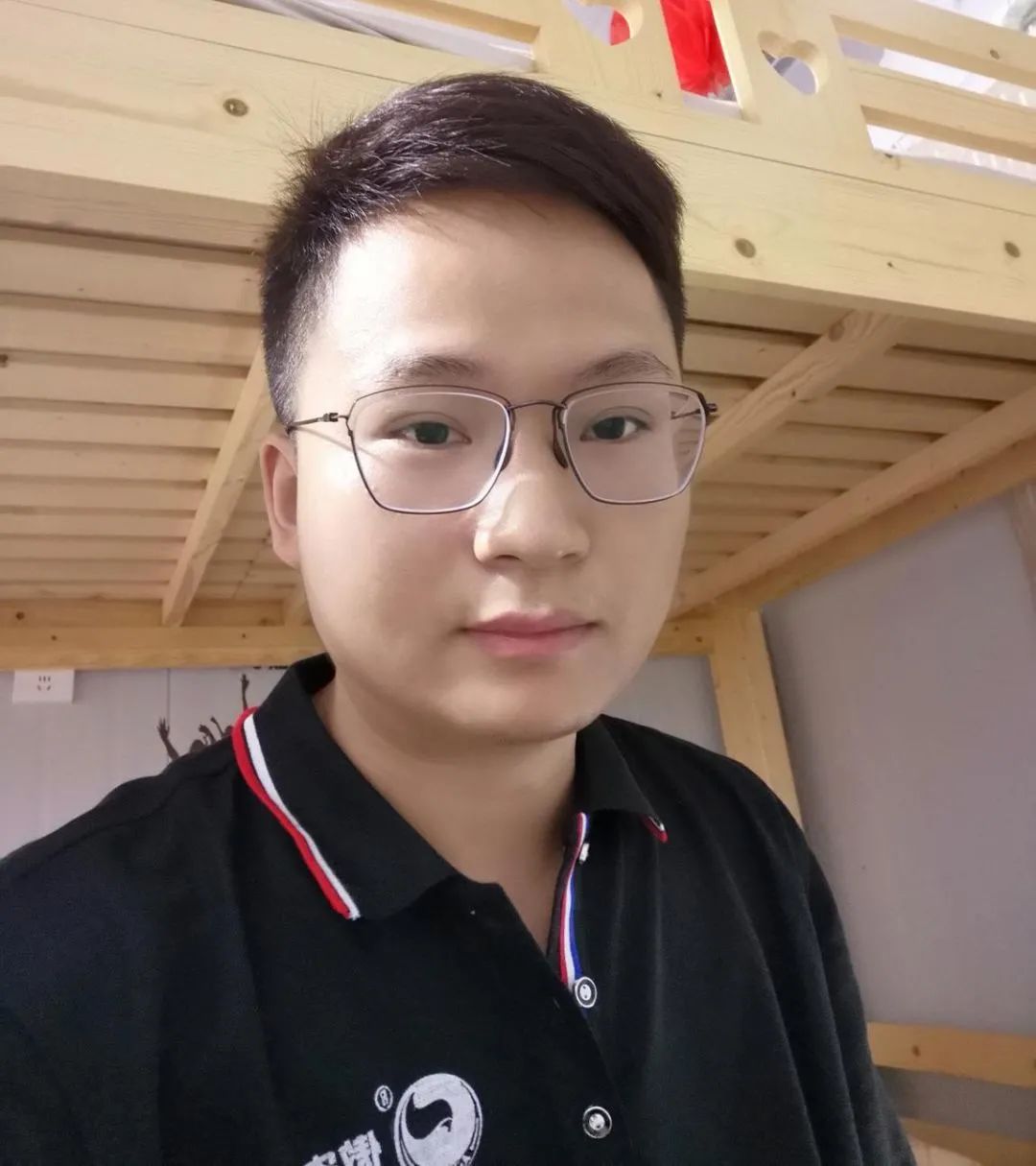 熟妇丰满多毛的大隂户