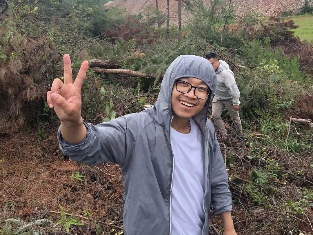 熟妇丰满多毛的大隂户