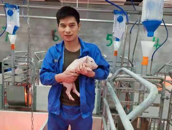 熟妇丰满多毛的大隂户