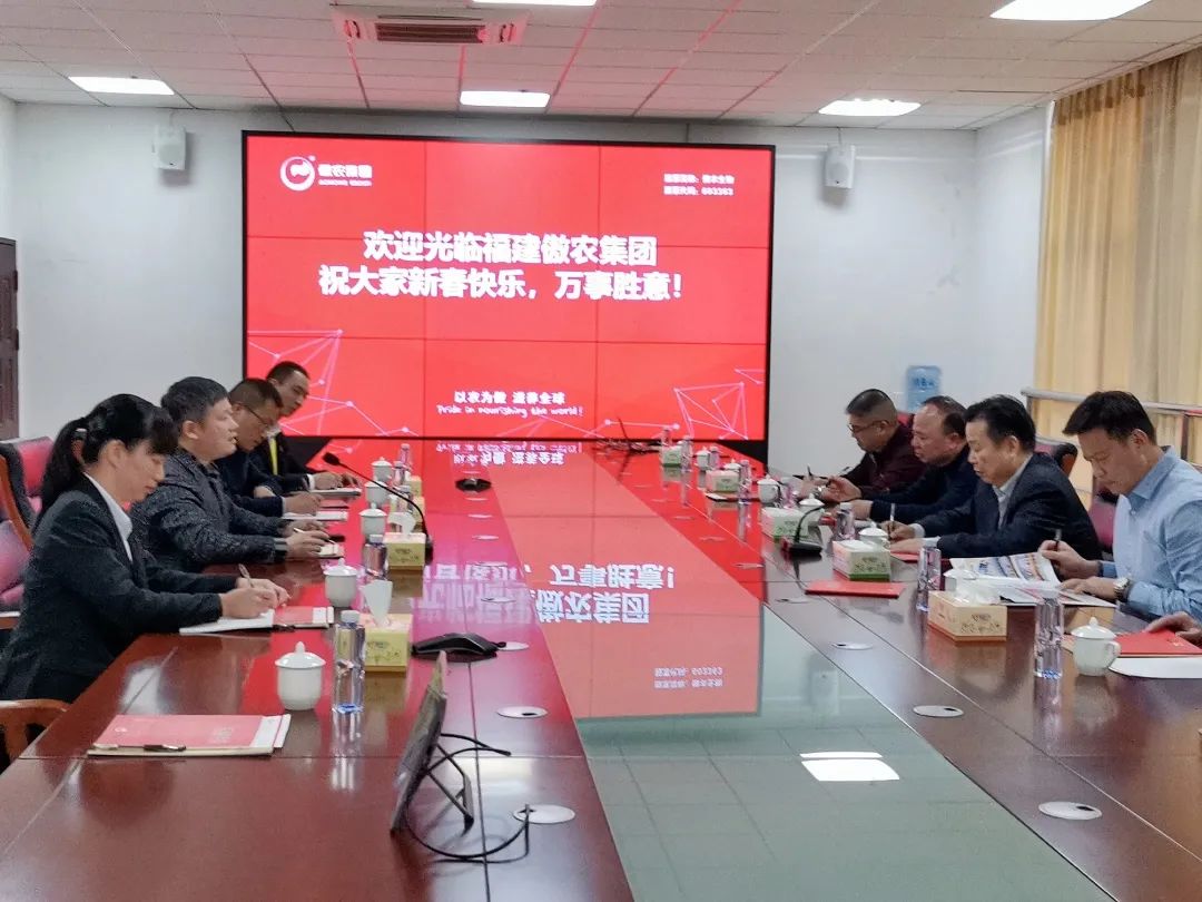 熟妇丰满多毛的大隂户