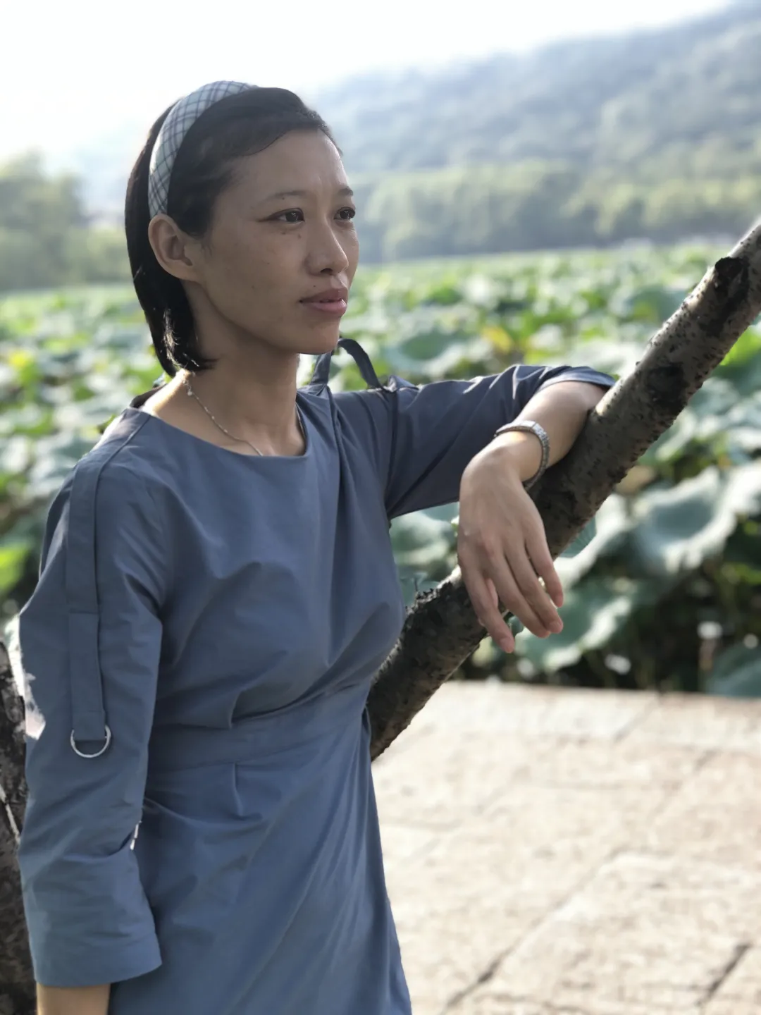 熟妇丰满多毛的大隂户