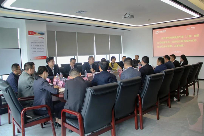 熟妇丰满多毛的大隂户