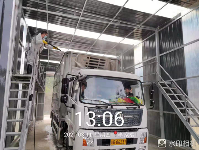 熟妇丰满多毛的大隂户