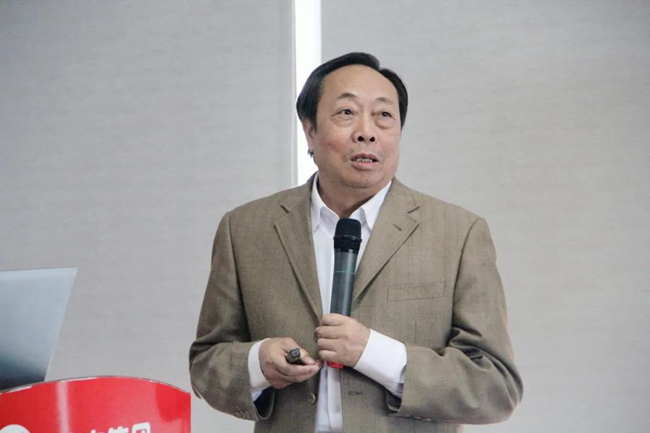 熟妇丰满多毛的大隂户