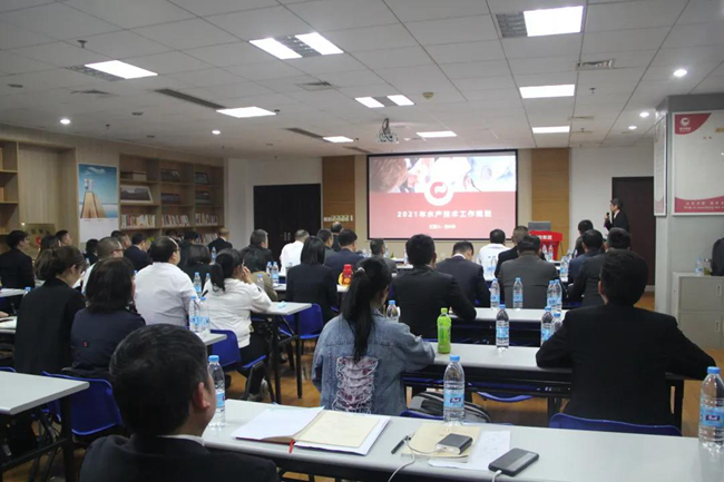 熟妇丰满多毛的大隂户