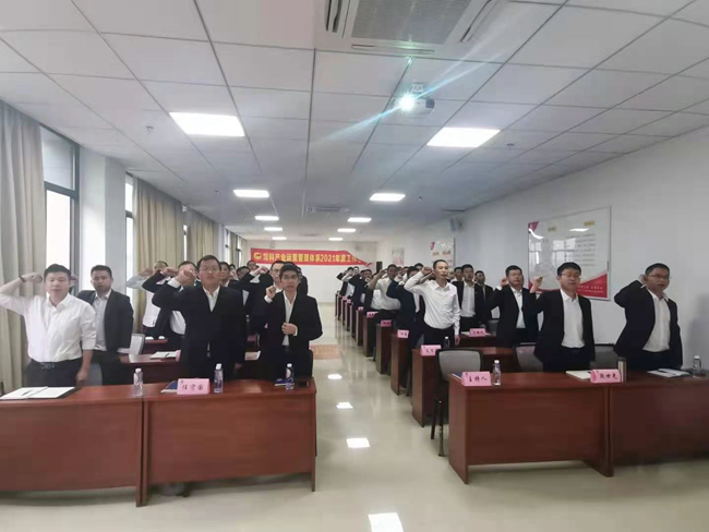 熟妇丰满多毛的大隂户