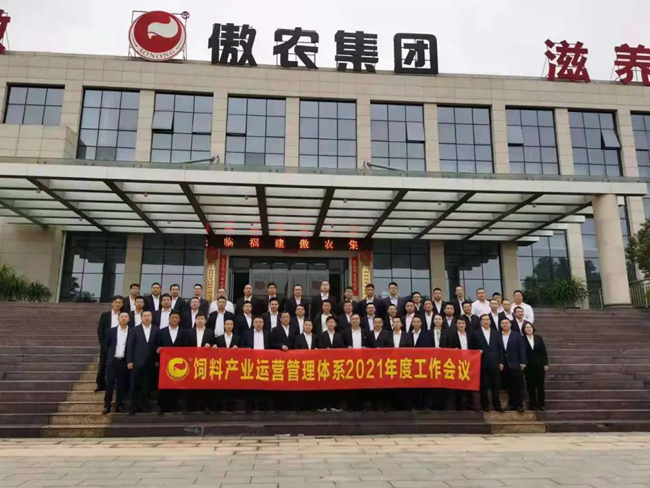 熟妇丰满多毛的大隂户