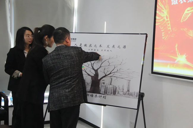 熟妇丰满多毛的大隂户