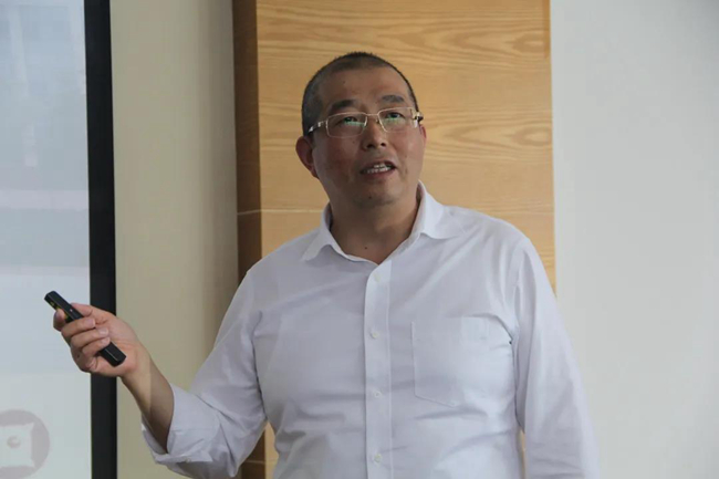 熟妇丰满多毛的大隂户