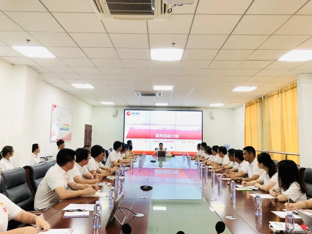 熟妇丰满多毛的大隂户