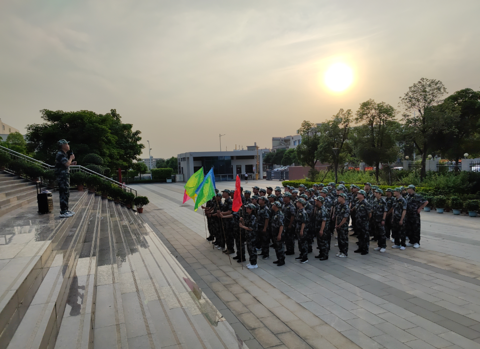 熟妇丰满多毛的大隂户