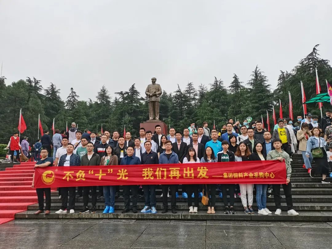 熟妇丰满多毛的大隂户