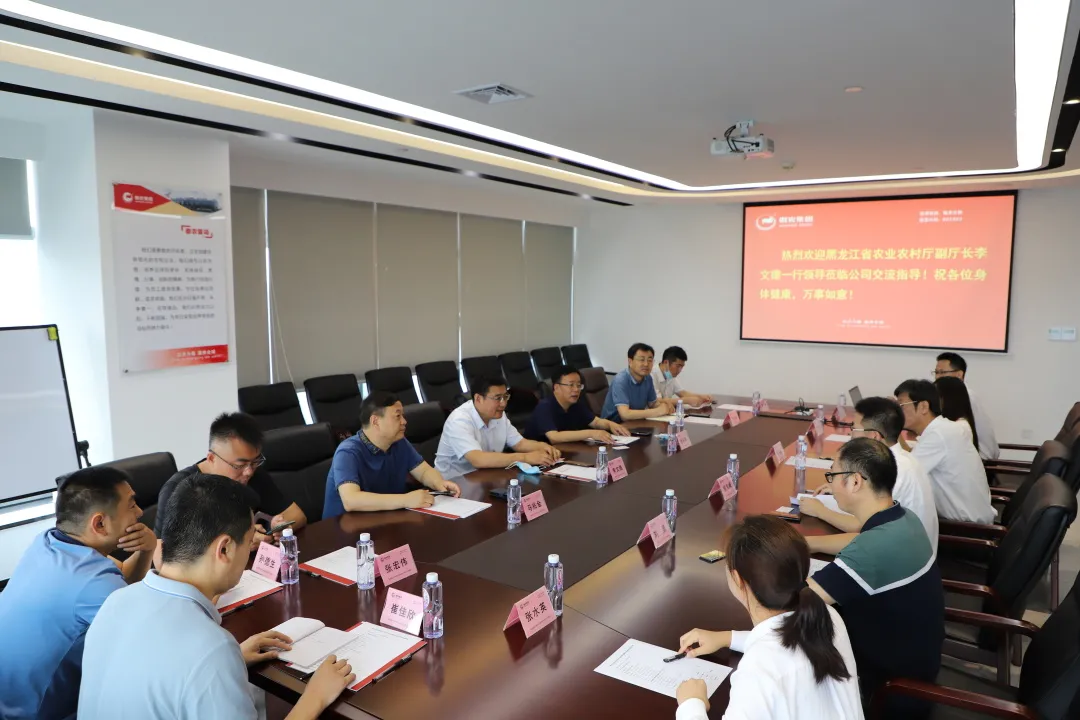 熟妇丰满多毛的大隂户