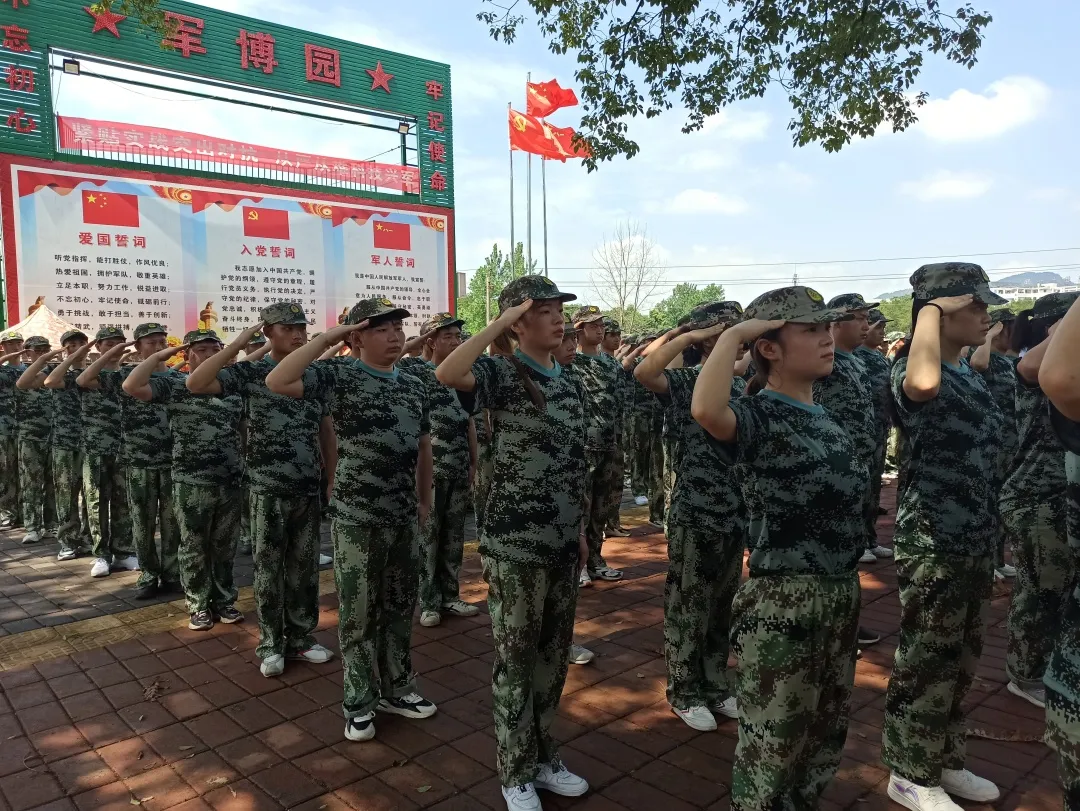 熟妇丰满多毛的大隂户