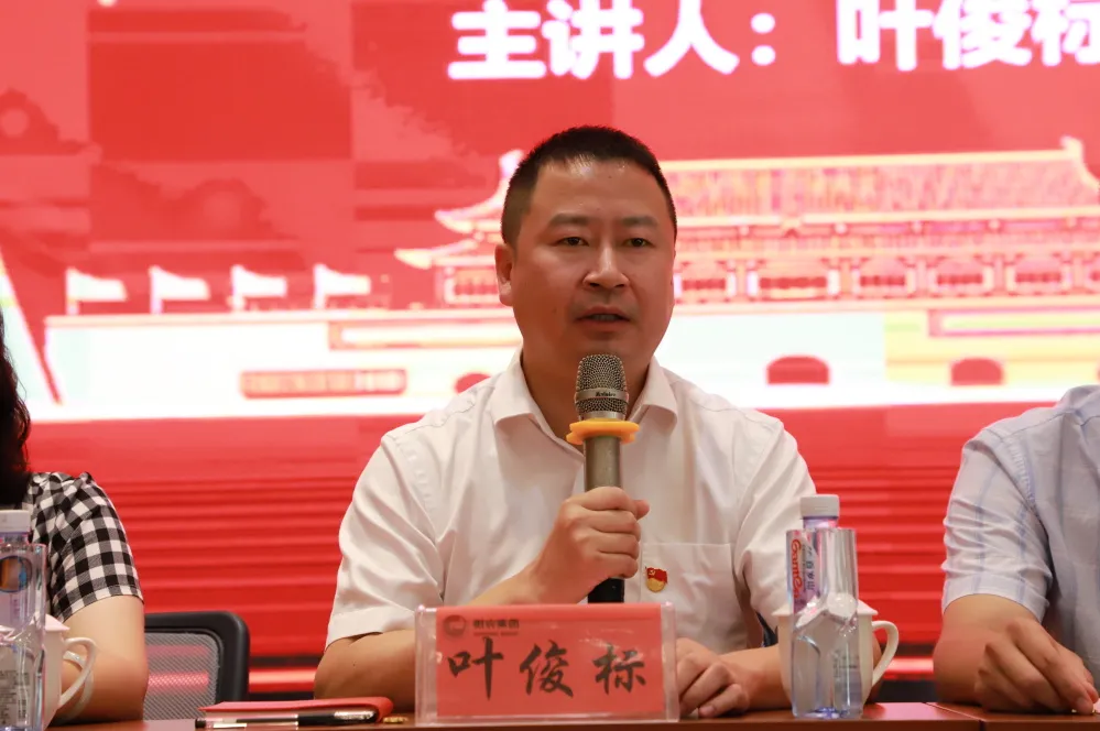 熟妇丰满多毛的大隂户