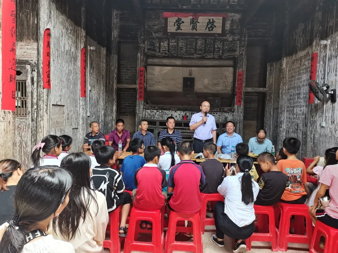 熟妇丰满多毛的大隂户