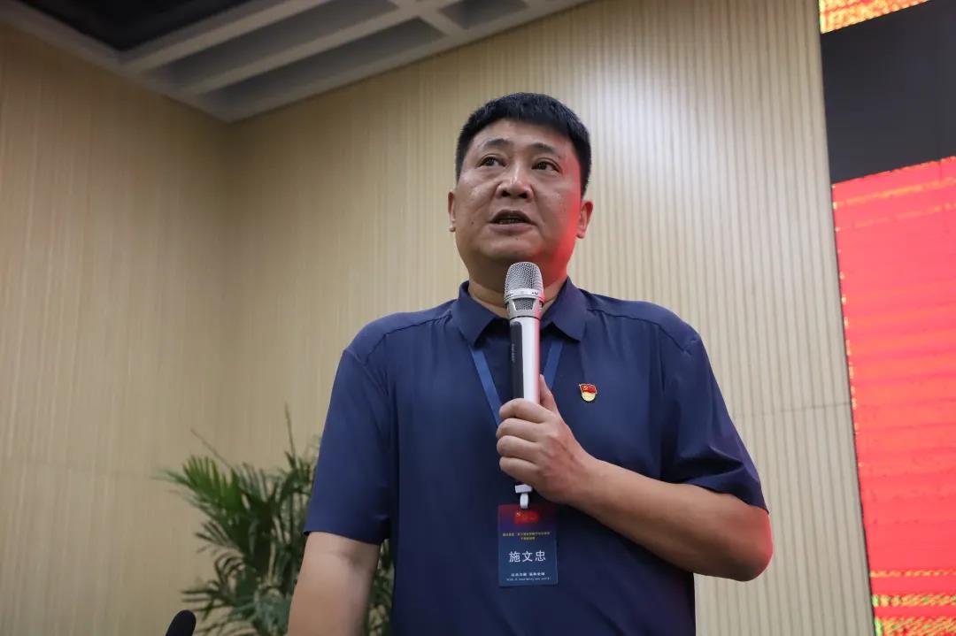熟妇丰满多毛的大隂户