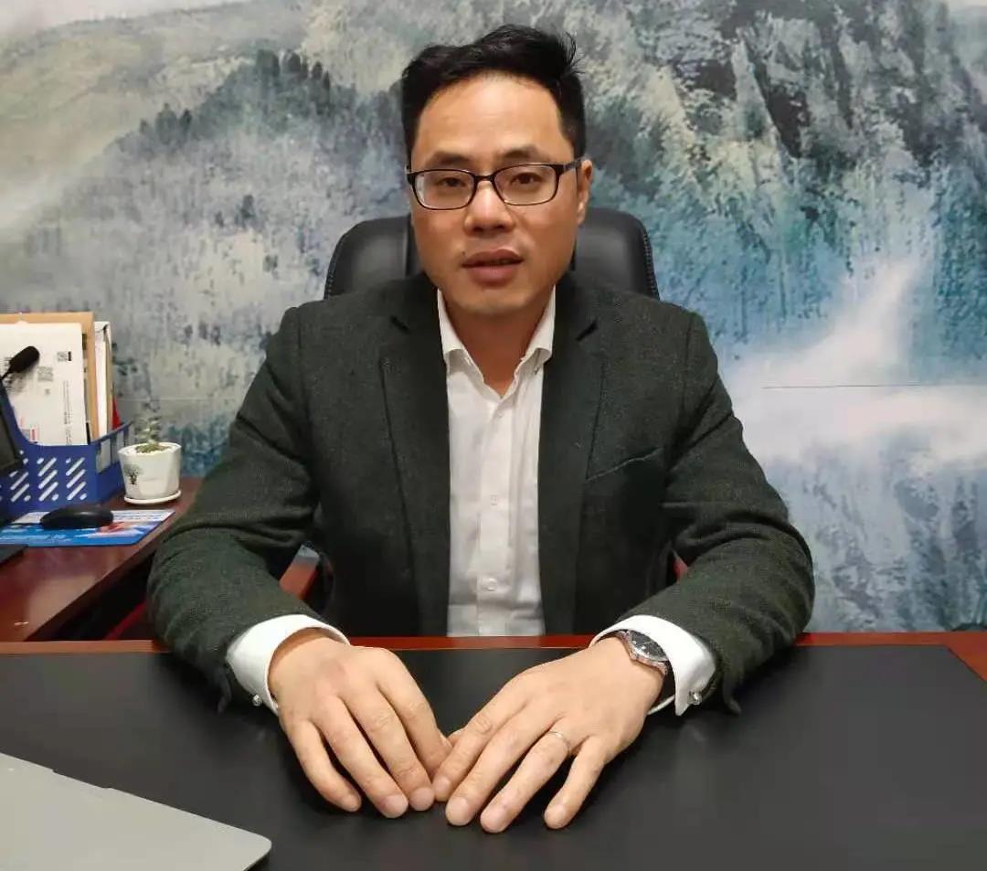 熟妇丰满多毛的大隂户