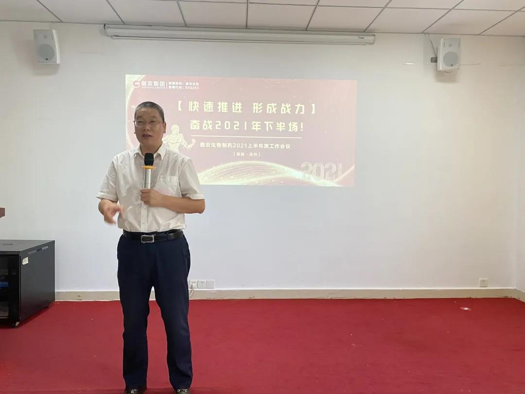 熟妇丰满多毛的大隂户