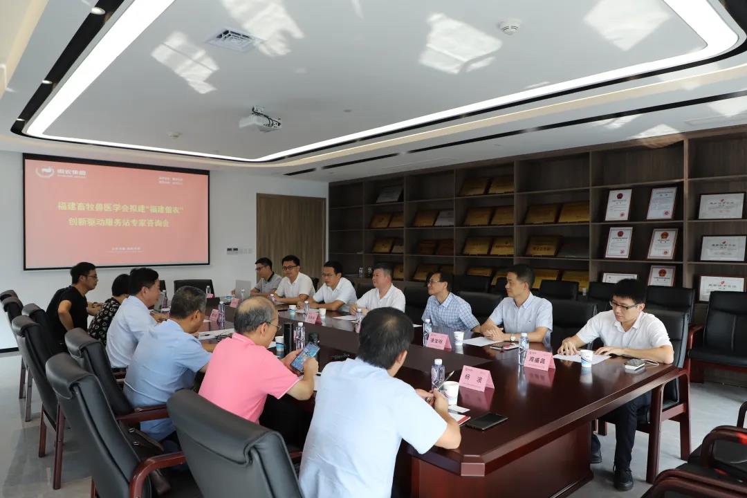 熟妇丰满多毛的大隂户