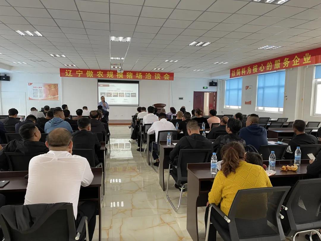 熟妇丰满多毛的大隂户